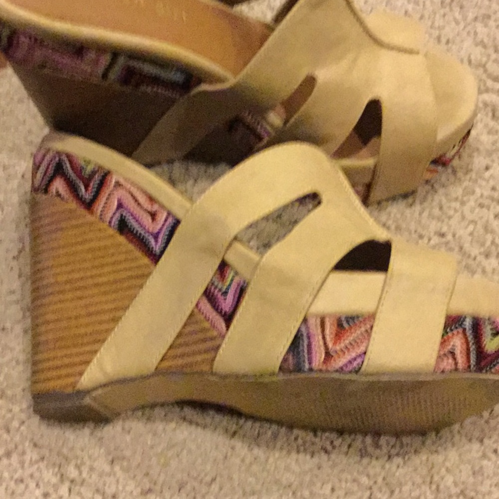 Wedges - Picture 3 of 4